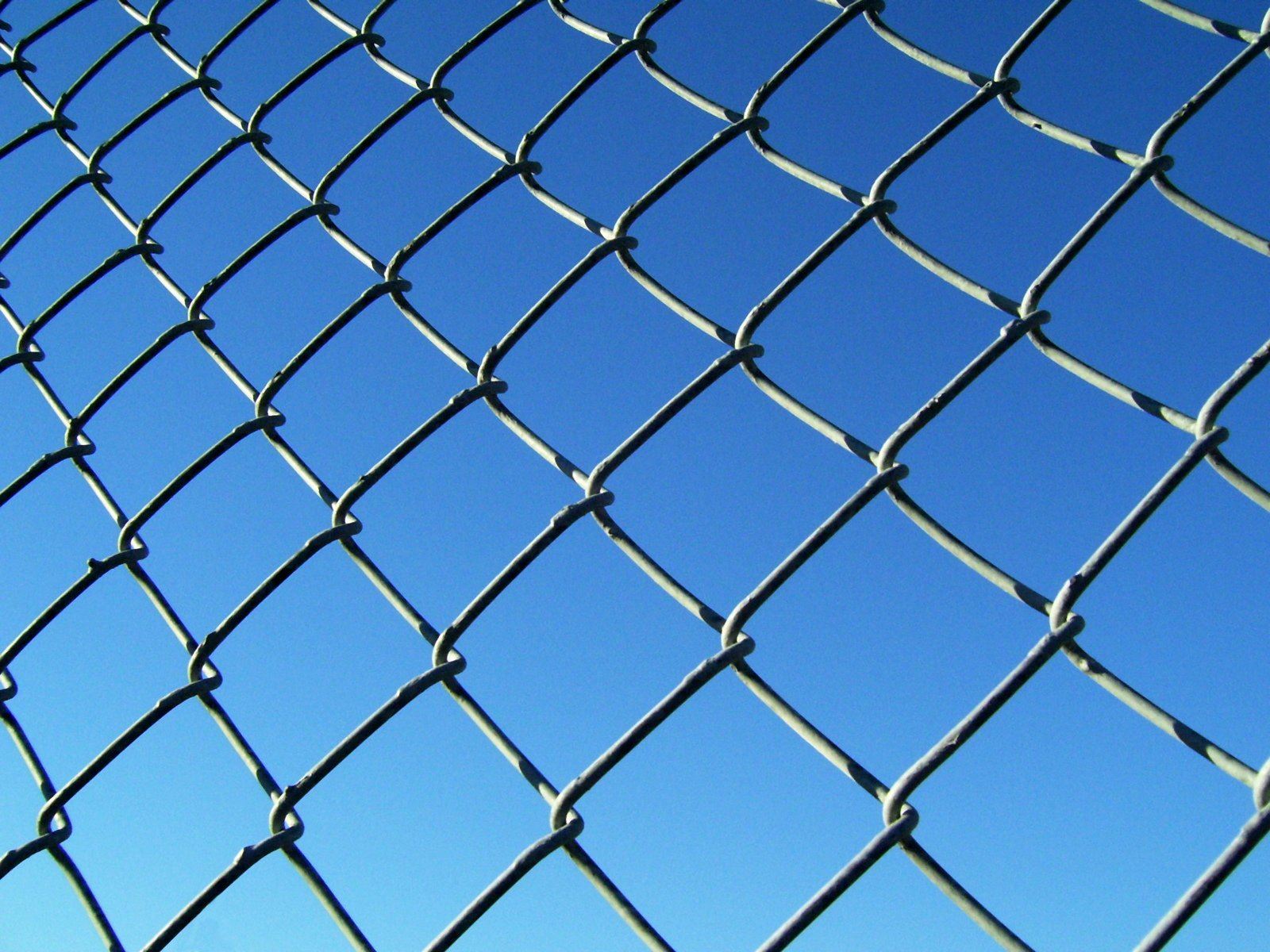 chain link fence